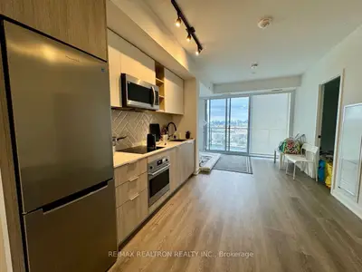 36 Zorra Street 1406, Toronto, On M8z 4z7