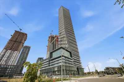 Condo Apartment in Mississauga