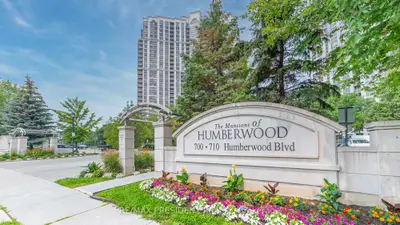 710 Humberwood Boulevard 602, Toronto, On M9w 7j5