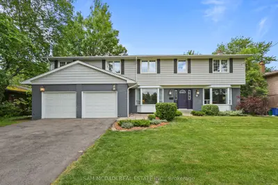 1449 Truscott Drive, Mississauga, On L5j 1z1