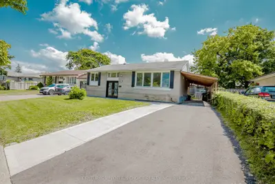 Detached in Toronto
