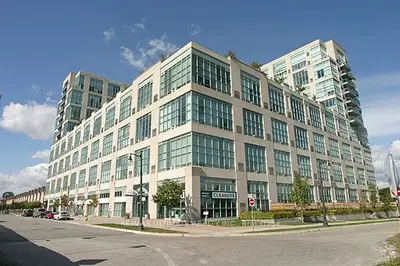 Condo Apartment in Toronto