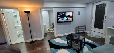 1 Desert Garden Drive Bsmt, Brampton, On L7a 4m4