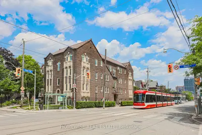 1340 W King Street W 101, Toronto, On M6k 1h1