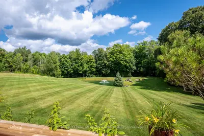 4215 Ennisclare Drive, Milton, On N0b 2k0