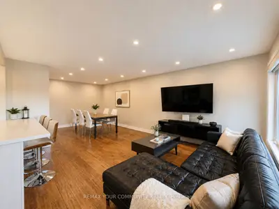 2508 Cobbinshaw Circle, Mississauga, On L5n 2g3