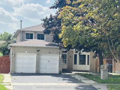 33 Cherrytree Drive, Brampton, On L6y 3l7