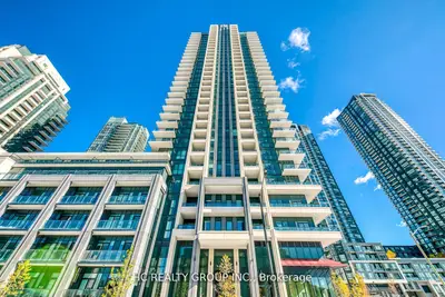4055 Parkside Village Drive 2817, Mississauga, On L5b 0k8