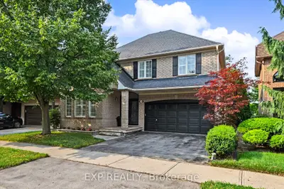 2376 Oakhaven Drive, Oakville, On L6m 4a4