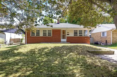 Detached in Halton Hills