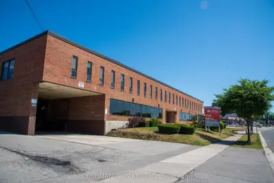 42 Samor Road, Toronto, On M6a 1j6