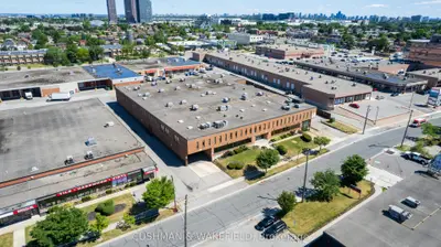 42 Samor Road, Toronto, On M6a 1j6