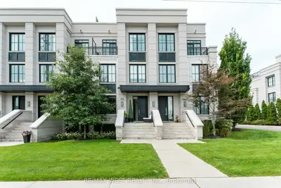 1180 Cawthra Road 105, Mississauga, On L5g 0a5