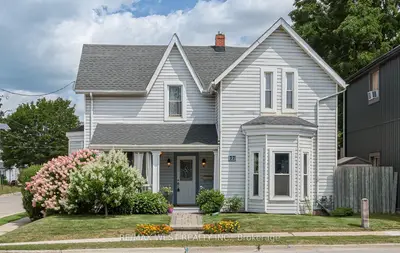 Detached in Halton Hills