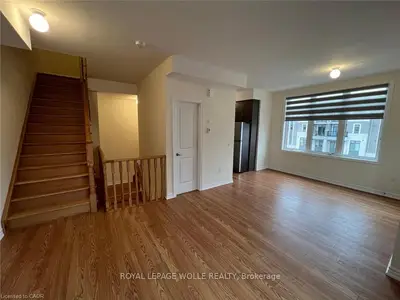 10 Halliford Place 32, Brampton, On L6p 4r1