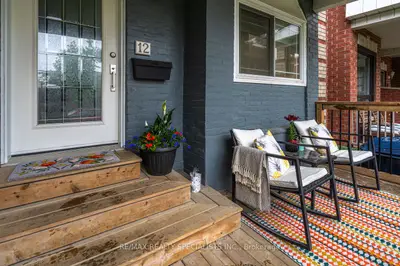12 Wiltshire Avenue 1st Floor, Toronto, On M6n 2v9