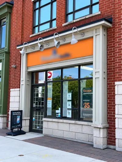 147 Lakeshore Road E, Mississauga, On L5g 4t9