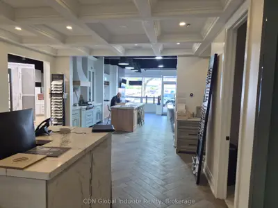 1040 Speers Road, Oakville, On L6l 2x4