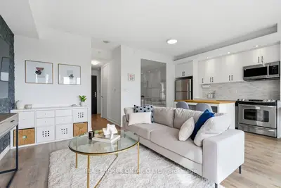 Condo Apartment in Toronto