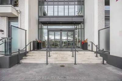 36 Zorra Street 3310, Toronto, On M8z 0g5