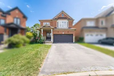 Detached in Milton