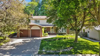 255 Spring Garden Road, Oakville, On L6l 5h5