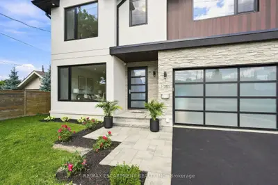 1181 Ogden Avenue, Mississauga, On L5e 2g8
