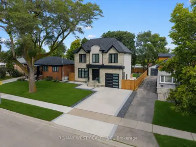 46 Golfdown Drive, Toronto, On M9w 2h7