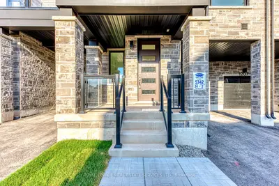 1205 Poppy Gardens, Oakville, On L6m 7y3