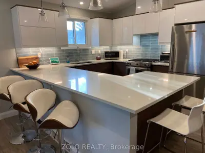 2001 Faversham Avenue, Burlington, On L7p 1w5