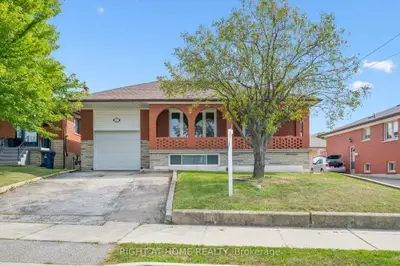 27 Jocada Road, Toronto, On M6l 2j4