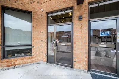 775 Pacific Road 31, Oakville, On L6l 6m4