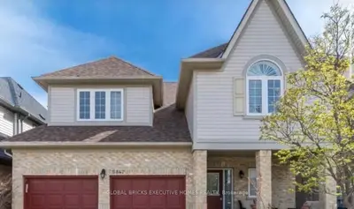 5847 Summerside Drive, Mississauga, On L5m 6j5