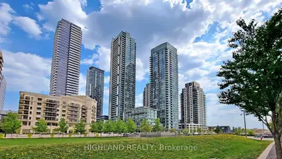 Condo Apartment in Mississauga