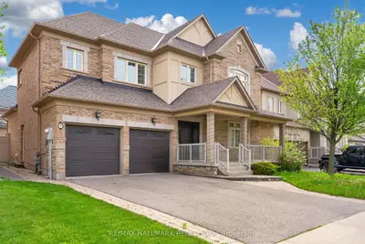 99 Royal West Drive, Brampton, On L6x 0z8