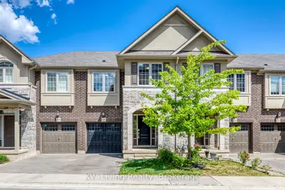 3291 Mockingbird Common, Oakville, On L6h 0w9