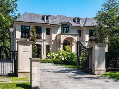 15 Chartwell Road, Oakville, On L6j 3z3