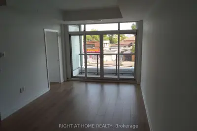 1195 The Queensway Avenue 202, Toronto, On M8z 1r6