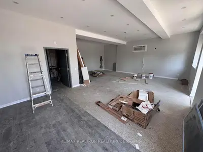 78 Mimico Avenue, Toronto, On M8v 1r3