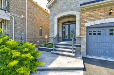 274 Buick Boulevard, Brampton, On L7a 4l8