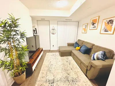 251 Manitoba Street 311, Toronto, On M8y 0c7