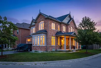 61 Truro (basement) Circle N, Brampton, On L7a 4e6