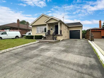 49 Exbury Road Bsmt, Toronto, On M3m 1p9