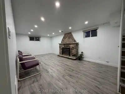 41 Manitou Crescent N Basement, Brampton, On L6s 2z6