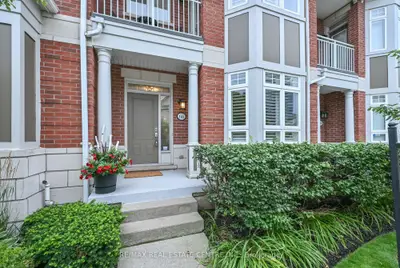 68 Compass Way 43, Mississauga, On L5g 4t8