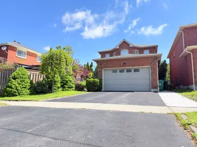 Lower Level in Mississauga