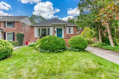 59 Queens Drive, Toronto, On M9n 2h5