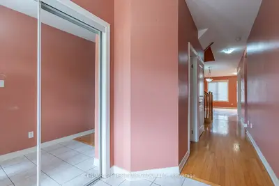 11 Pendulum Circle, Brampton, On L6r 3n5