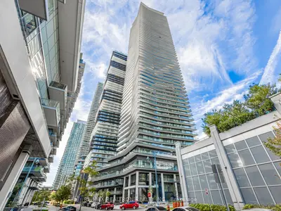 38 Annie Craig Drive 4106, Toronto, On M8v 0g9