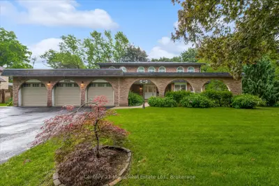 1482 Caulder Drive, Oakville, On L6j 5s9